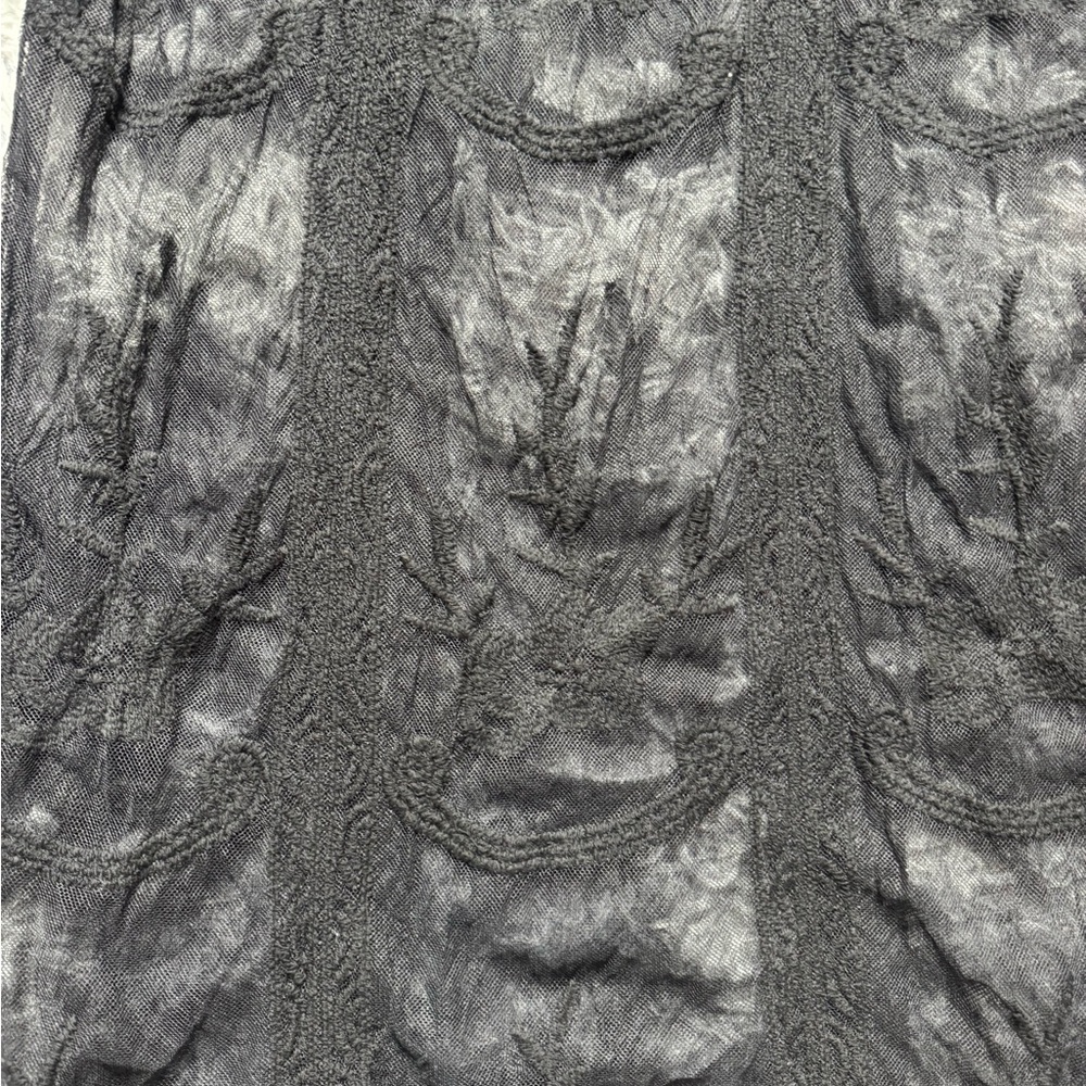 Lace Dress - Picture 4 of 4